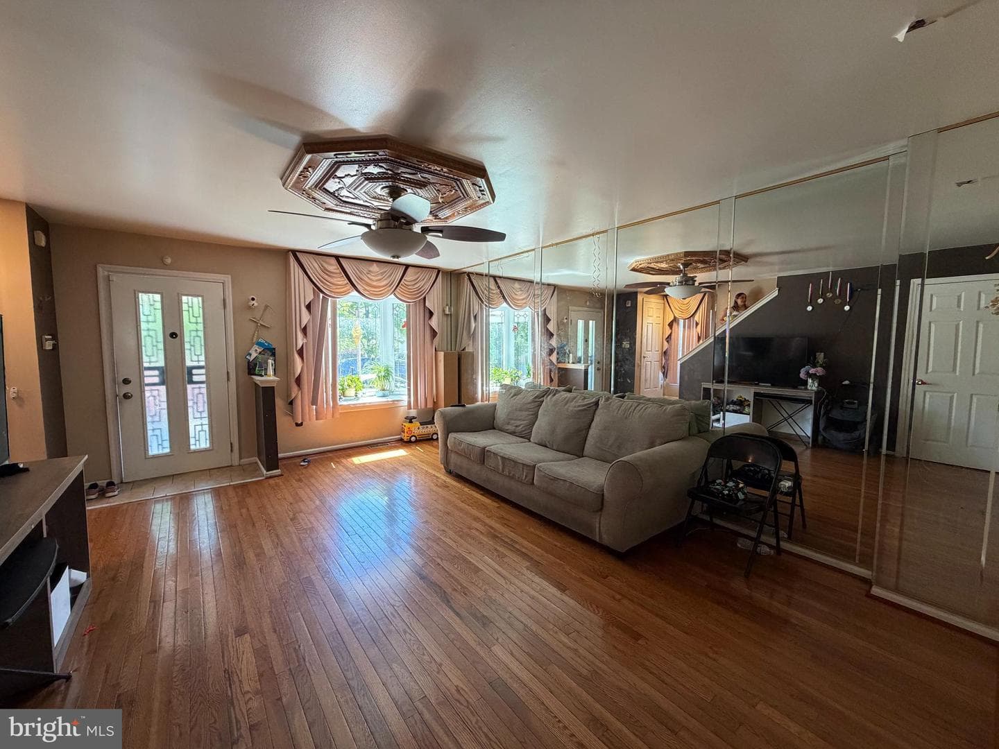 810 N Park Avenue photo 4