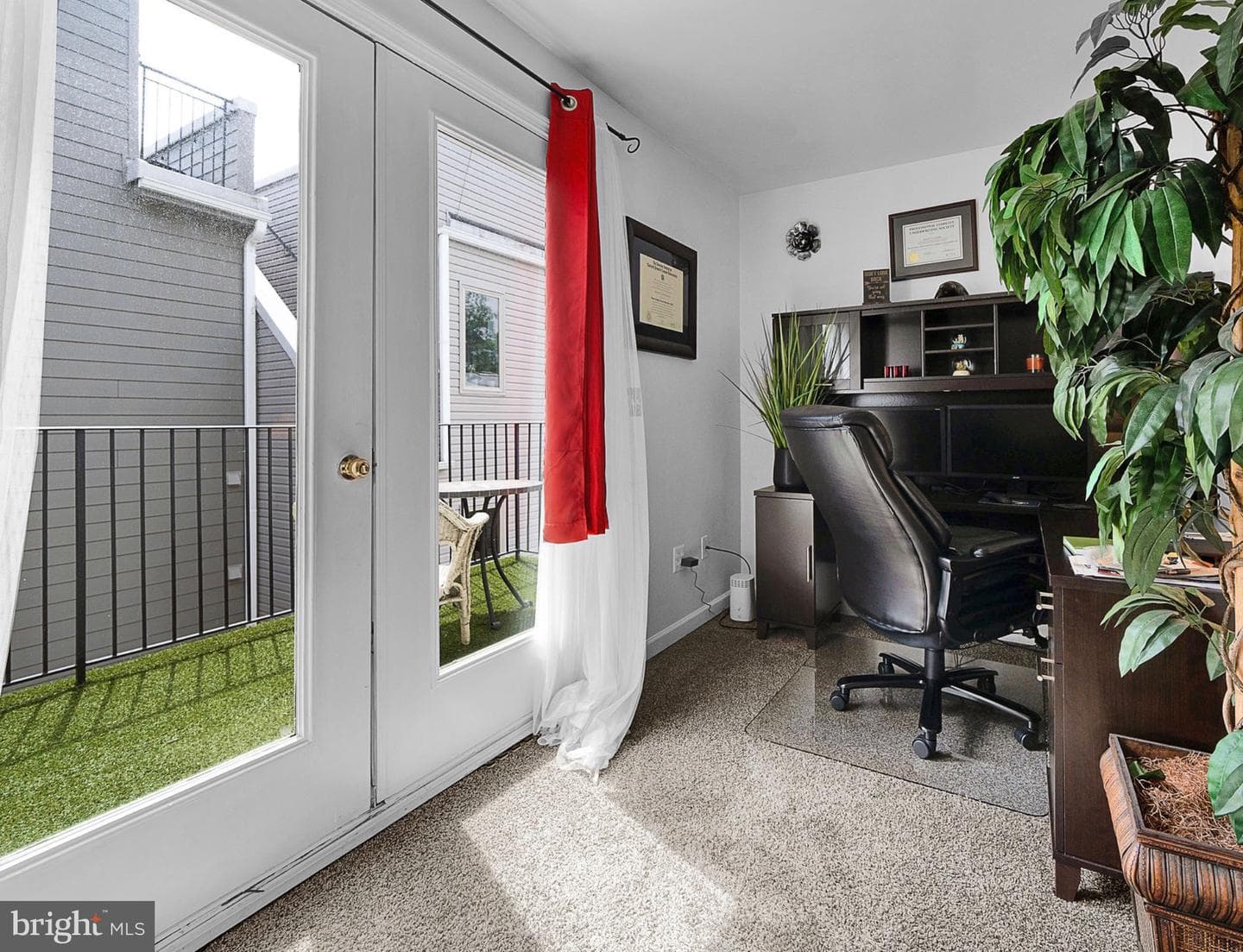 1113 N Orianna Street photo 18