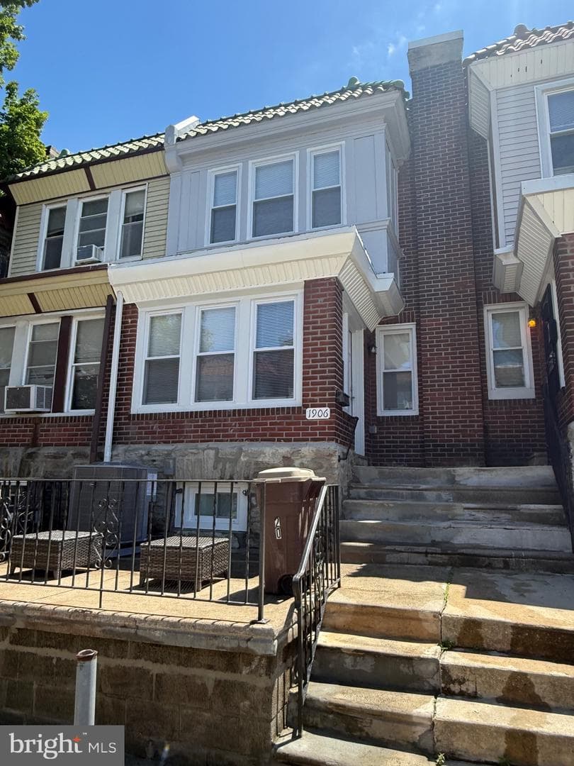 1906 Plymouth Street photo 21