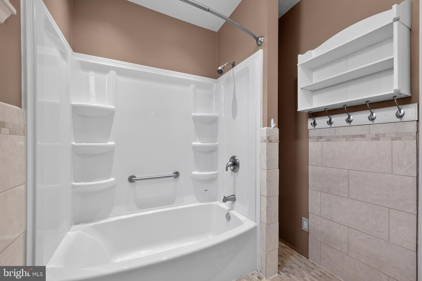 2317 S Hicks Street photo 8