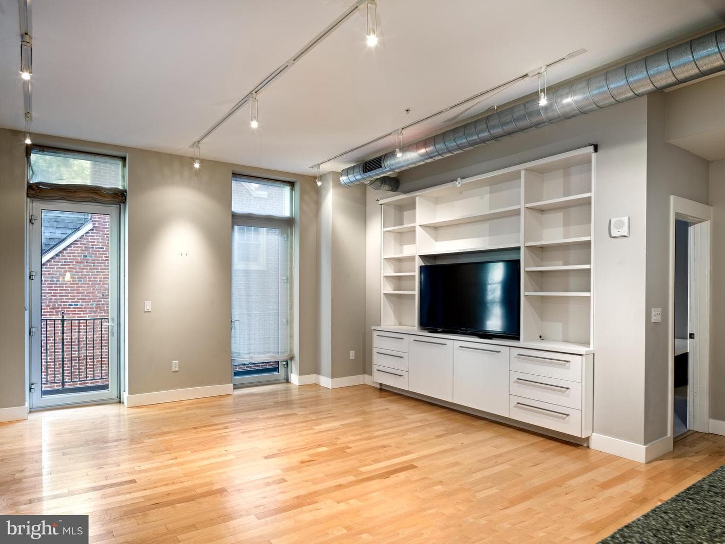 1101 Locust Street #2i photo 4