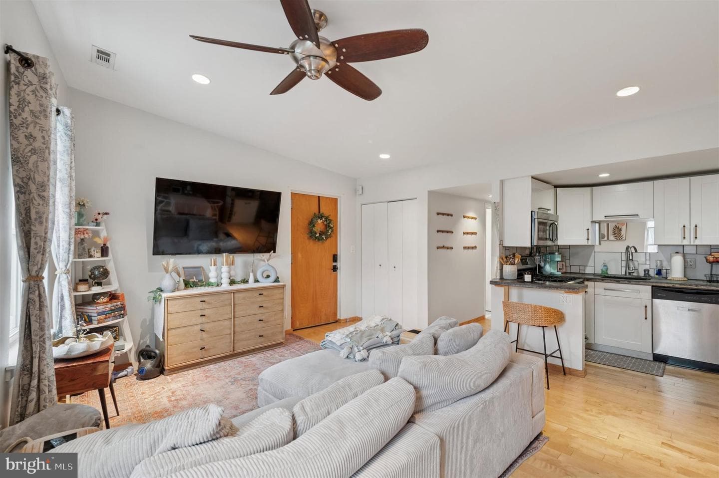 211 Christian Street #c photo 4