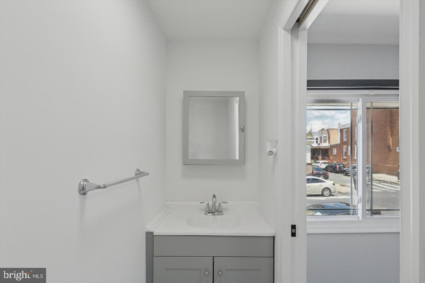 3653 Frankford Avenue photo 38