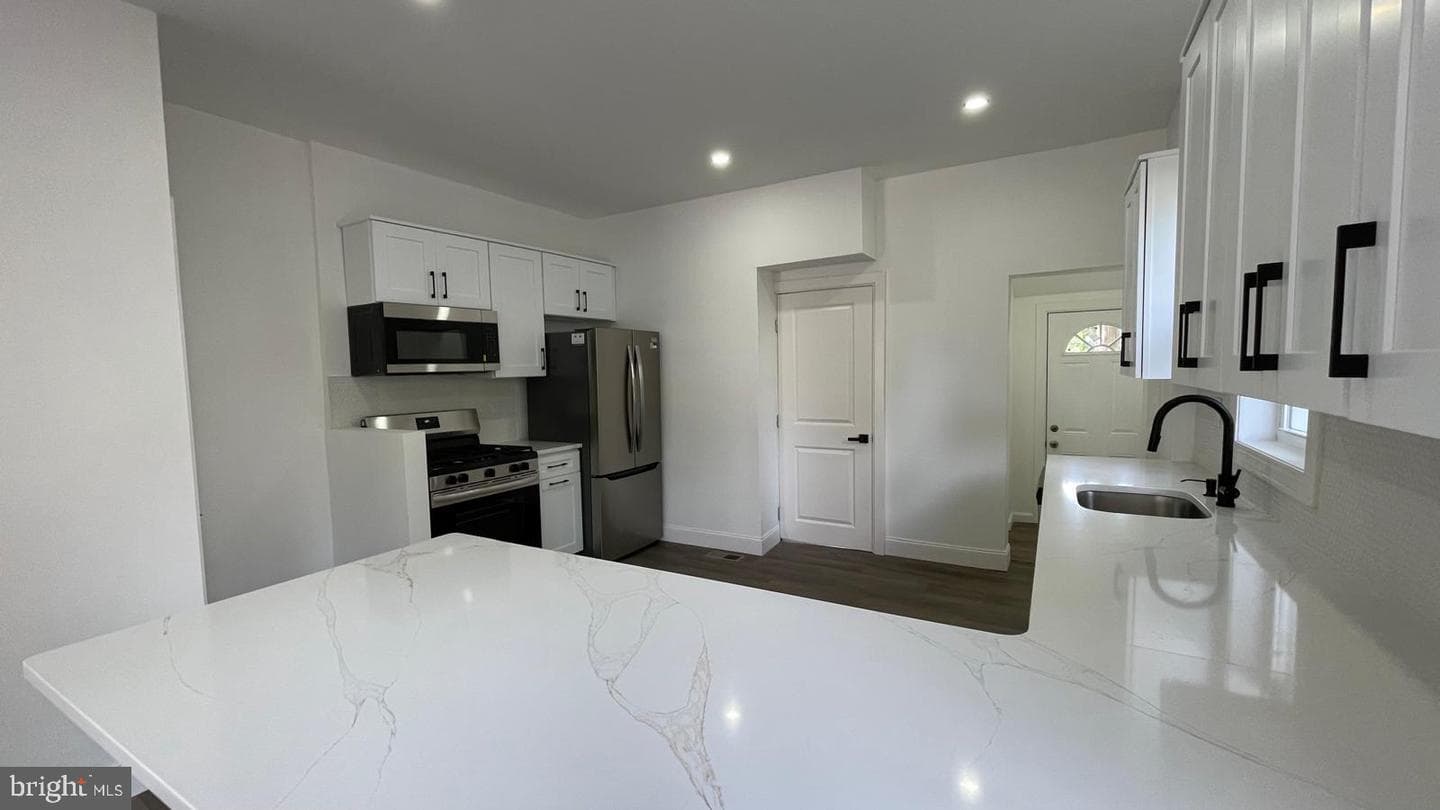 6358 Cherokee Street photo 8