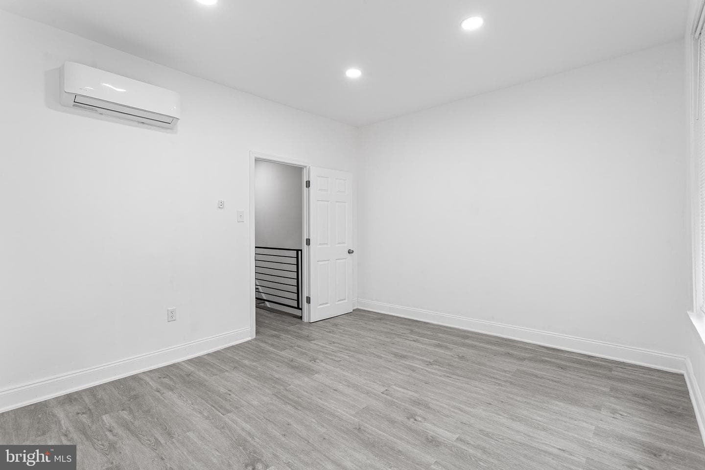 2235 Tasker Street photo 20