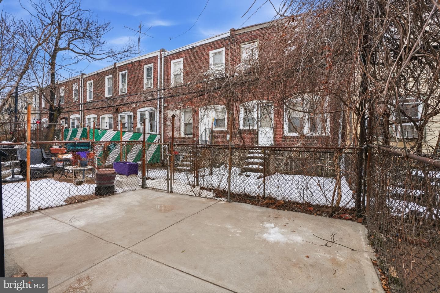 5224 Beaumont Avenue photo 34