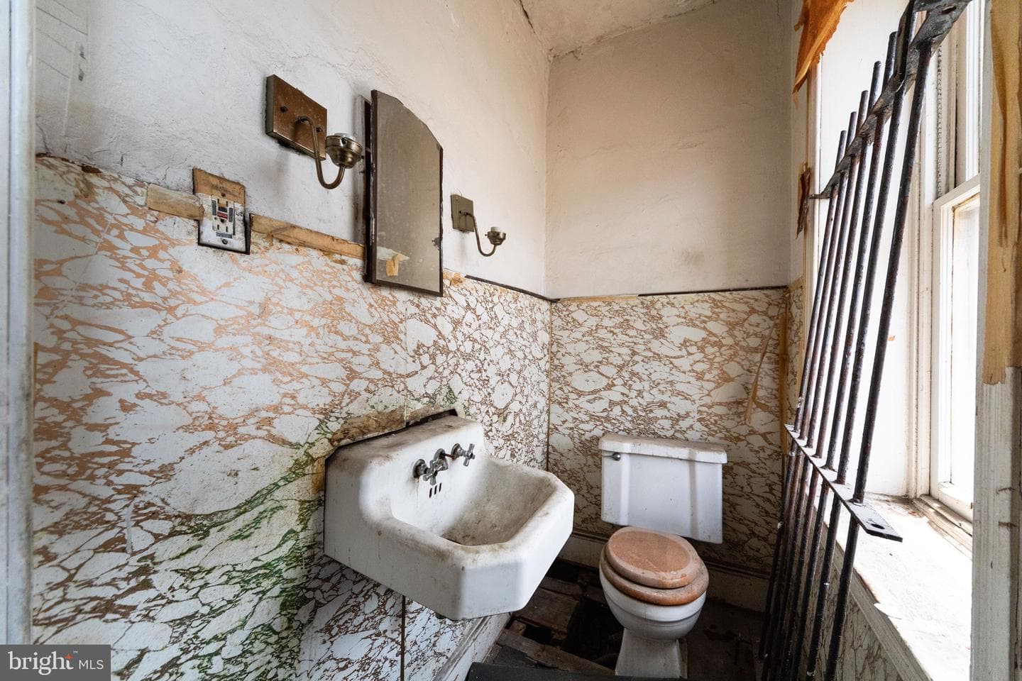 2312 Reed Street photo 14