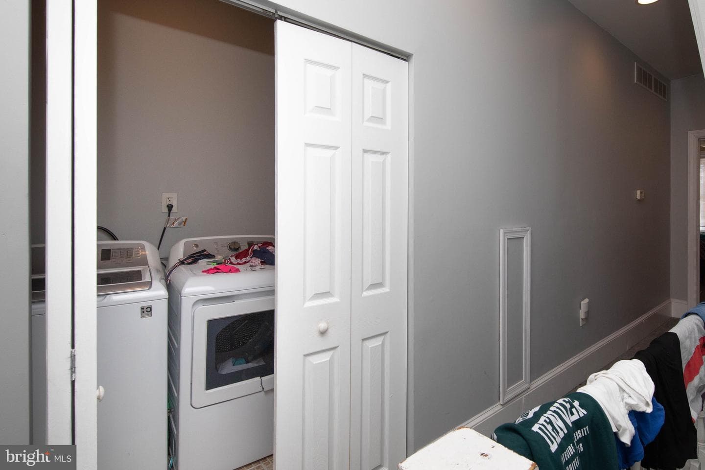 309 W Earlham Terrace photo 13