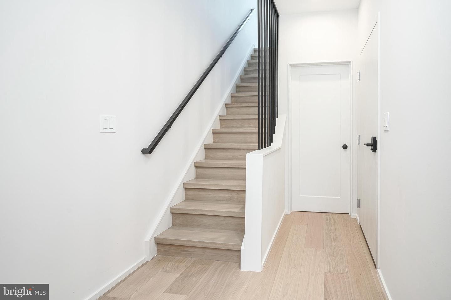 1102 E Columbia #lot D1 photo 22