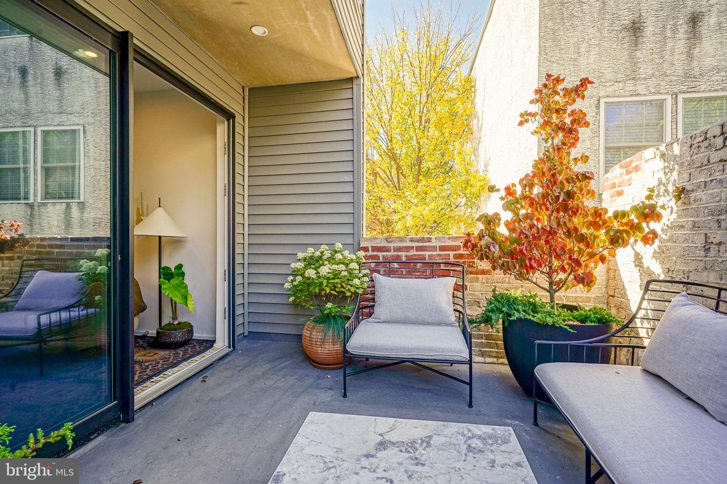 1102 E Columbia #lot D1 photo 6