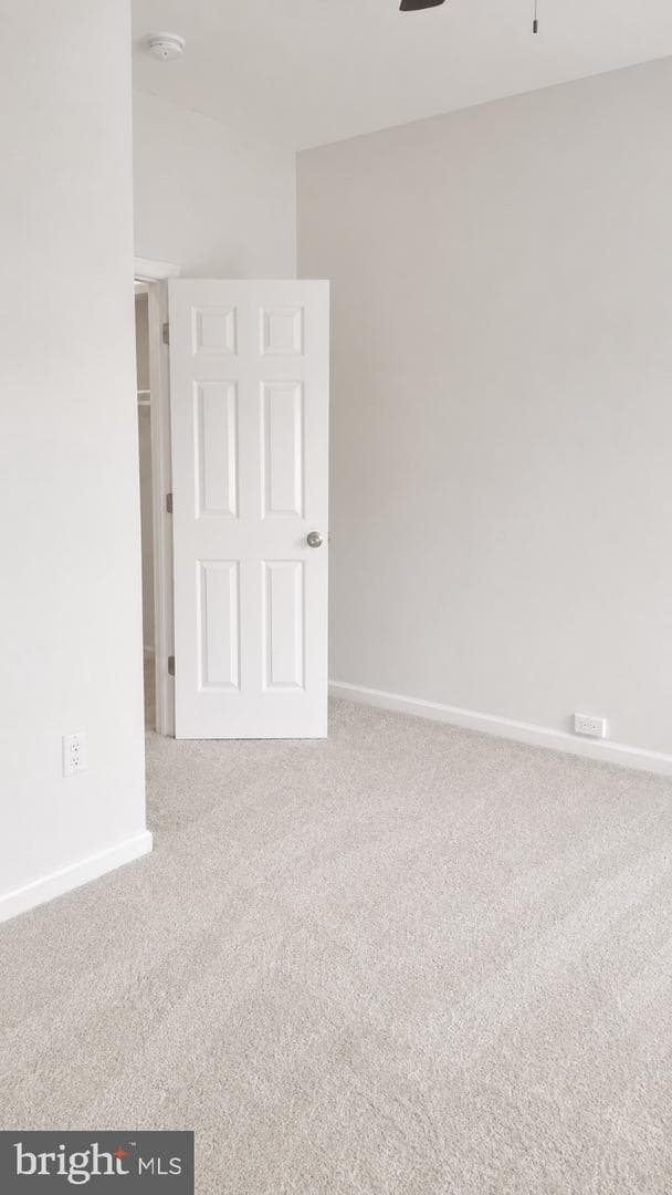 2515 N Douglas Street photo 13