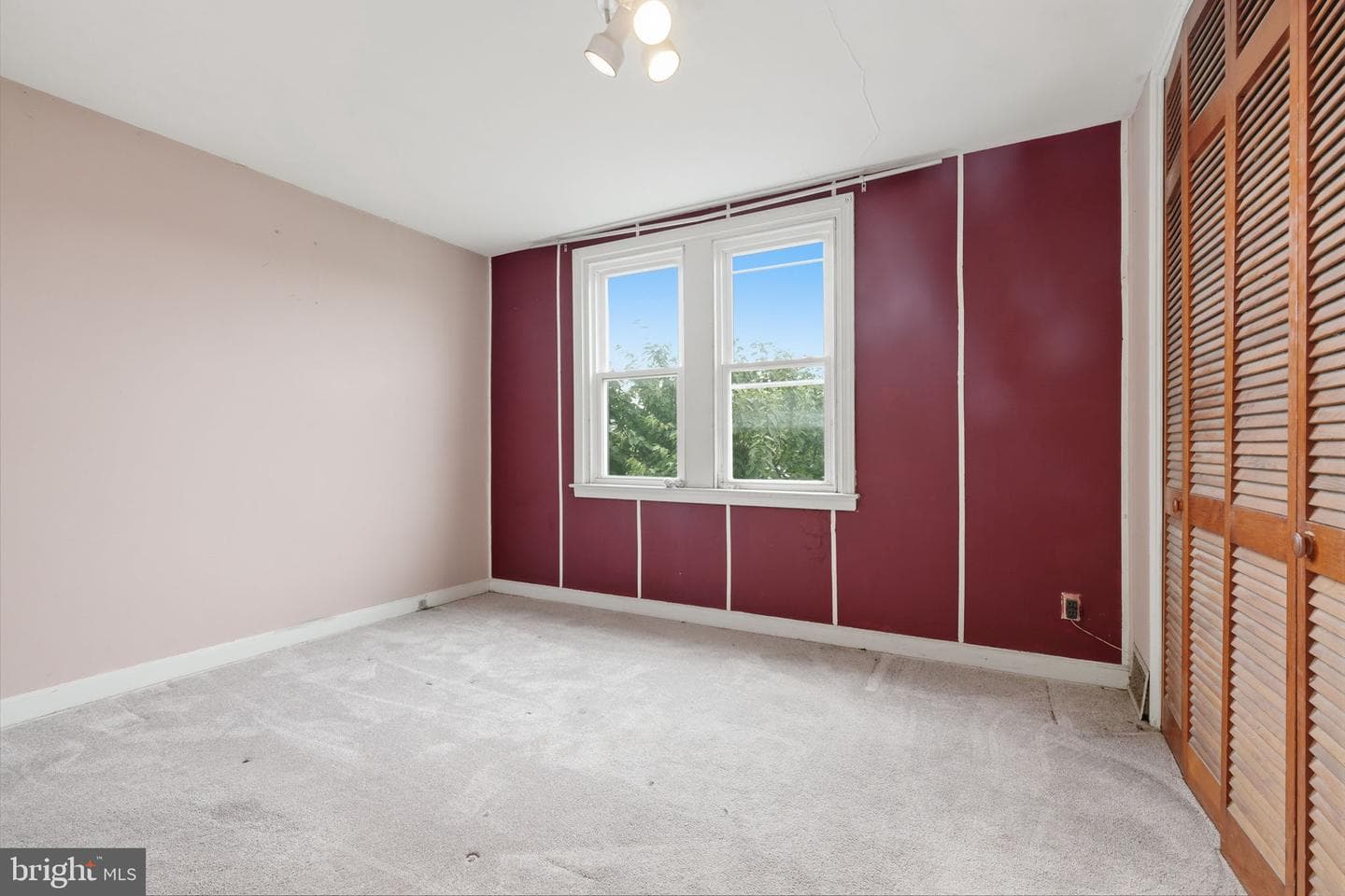 4733 Lansing Street photo 27