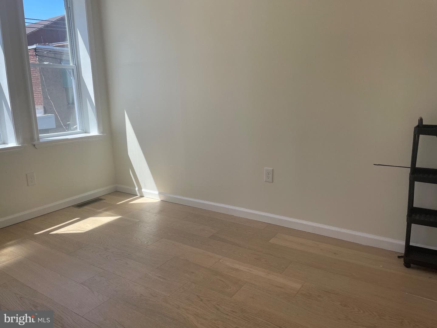 1652 S Etting Street photo 26