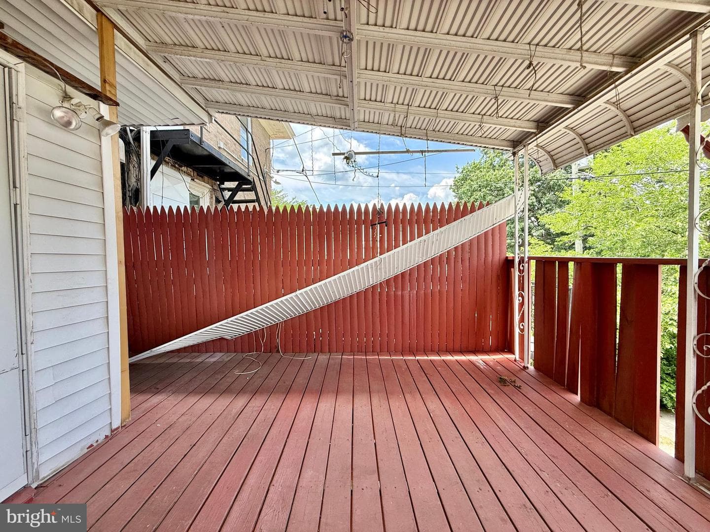 5461 Diamond Street photo 105