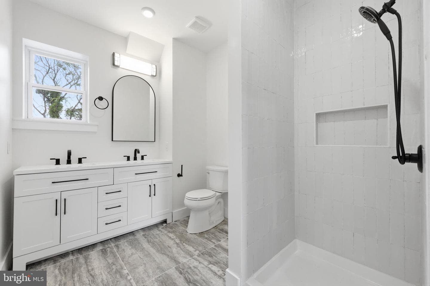 5517 Hunter Street photo 21