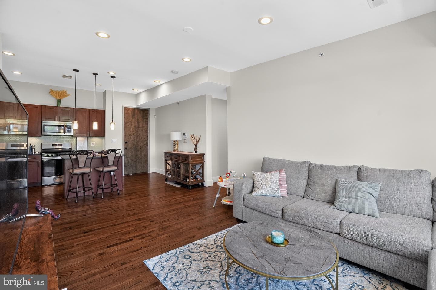 1526 N 2nd Street #8 photo 3