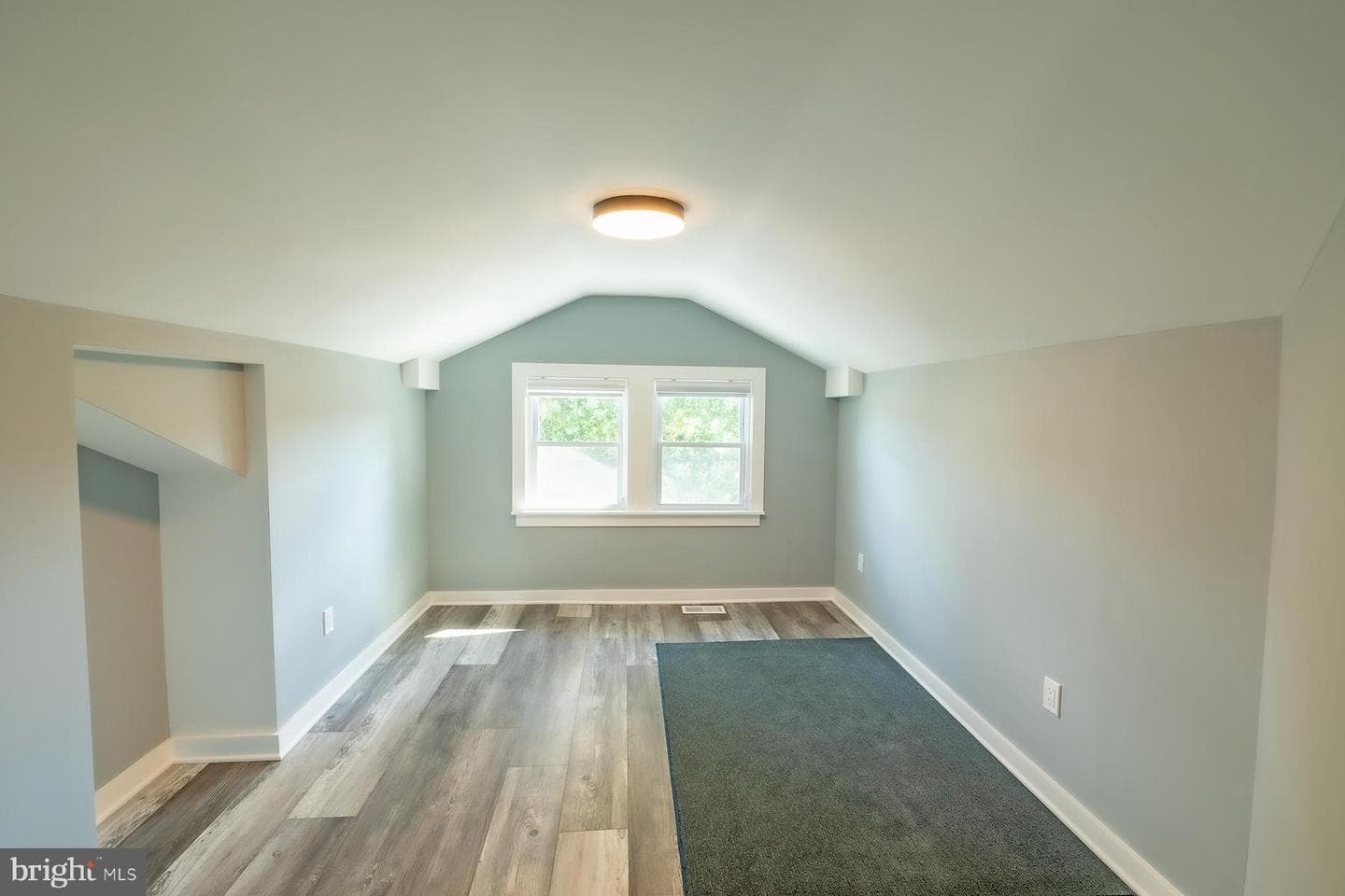 621-625 Gilham Street photo 44