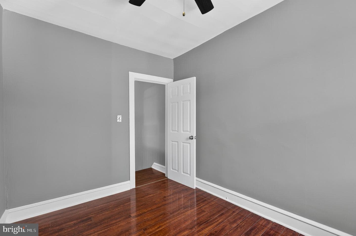 403 W Annsbury Street photo 17