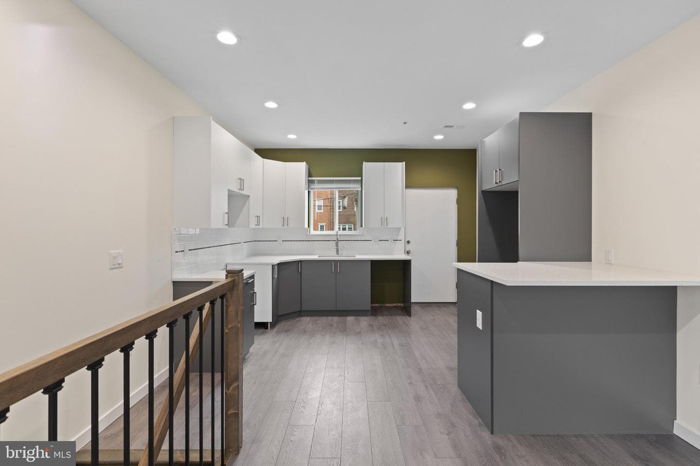 2035 N Orianna Street photo 13