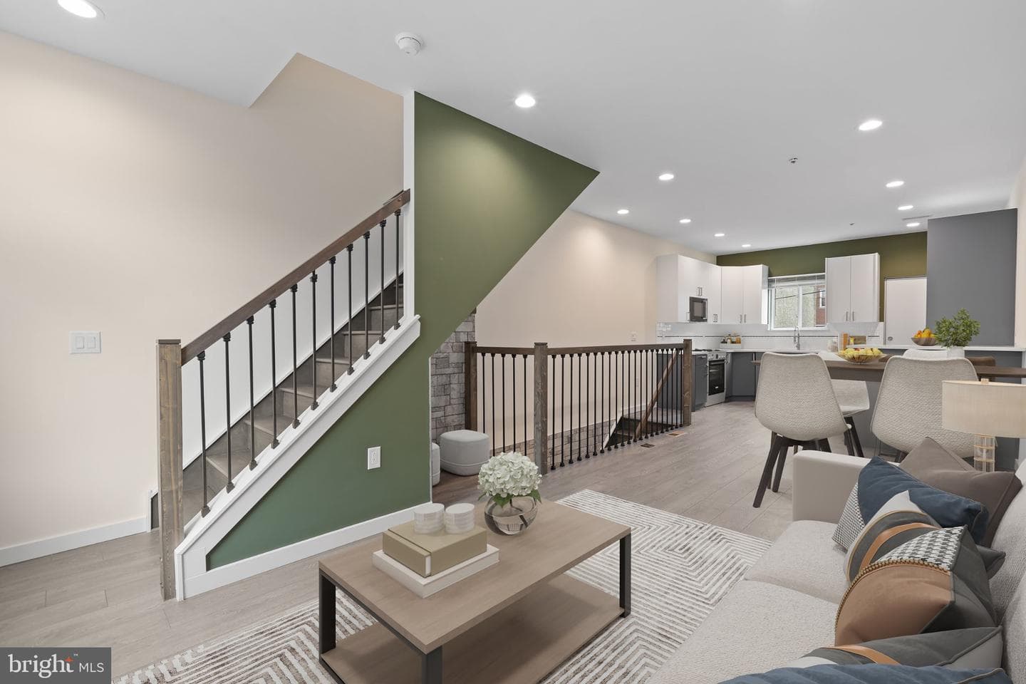 2035 N Orianna Street photo 17