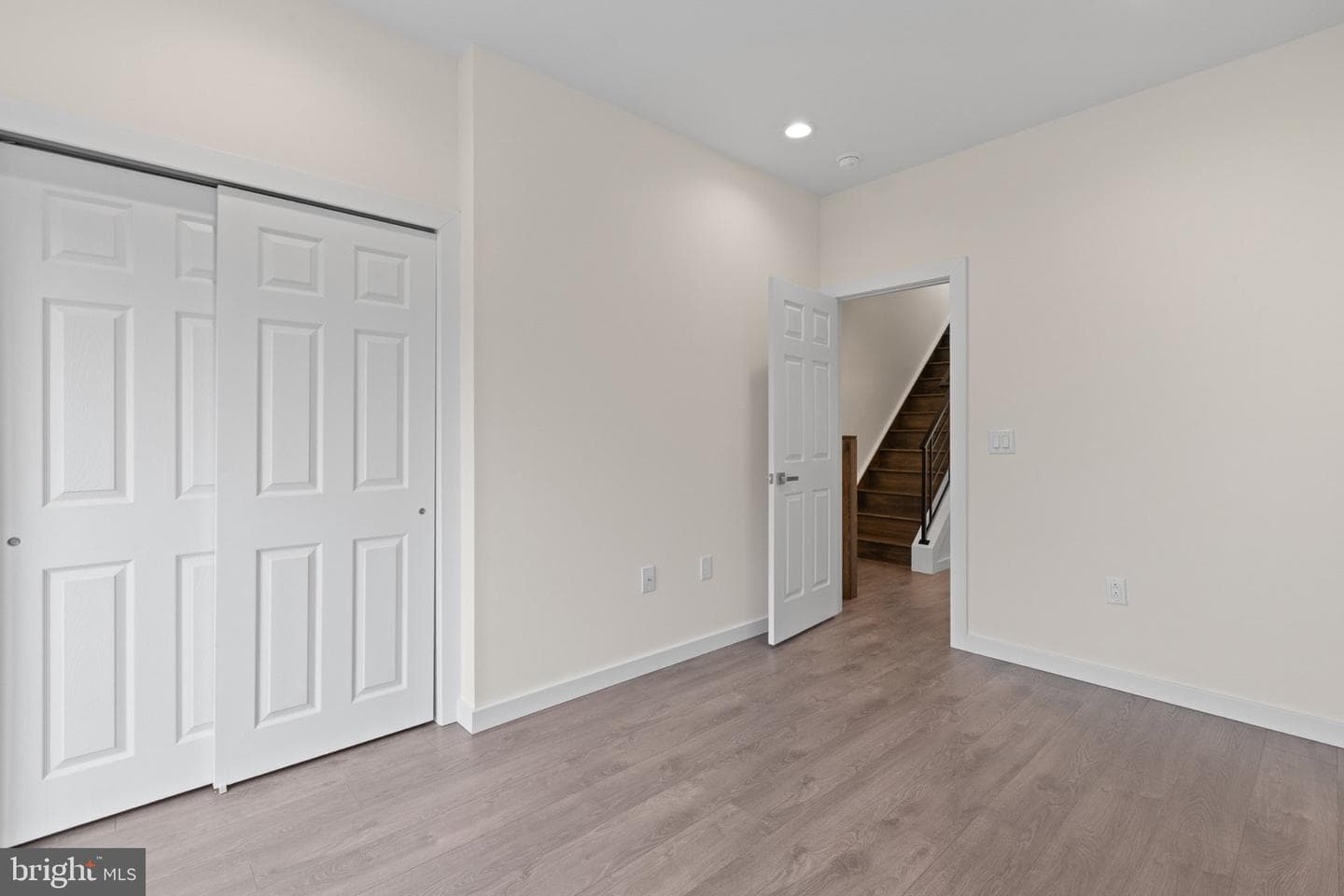2035 N Orianna Street photo 31