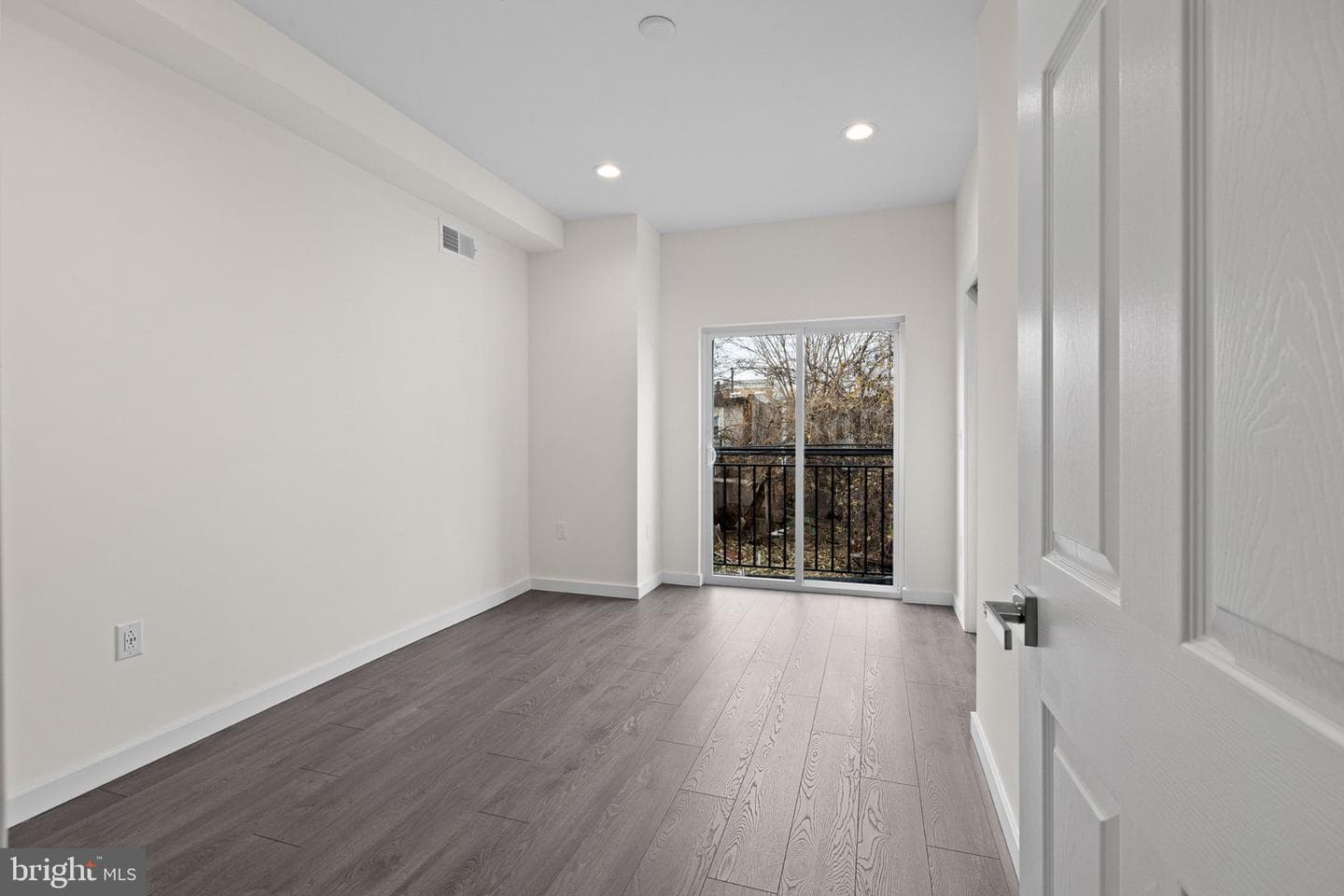 2035 N Orianna Street photo 33