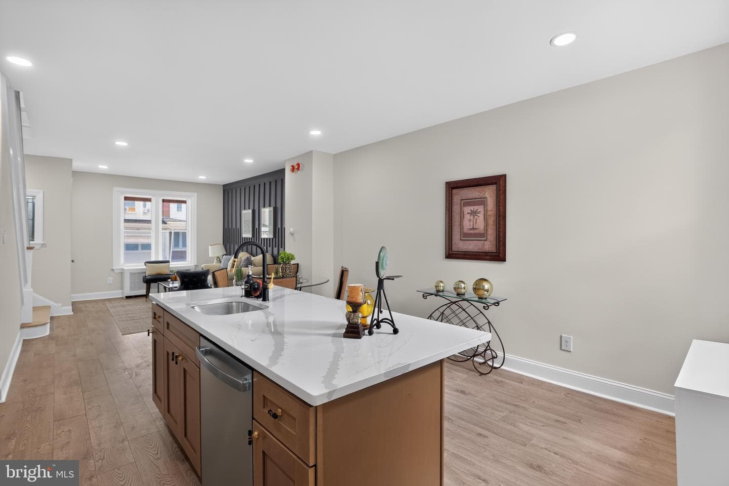 5741 Hunter Street photo 8