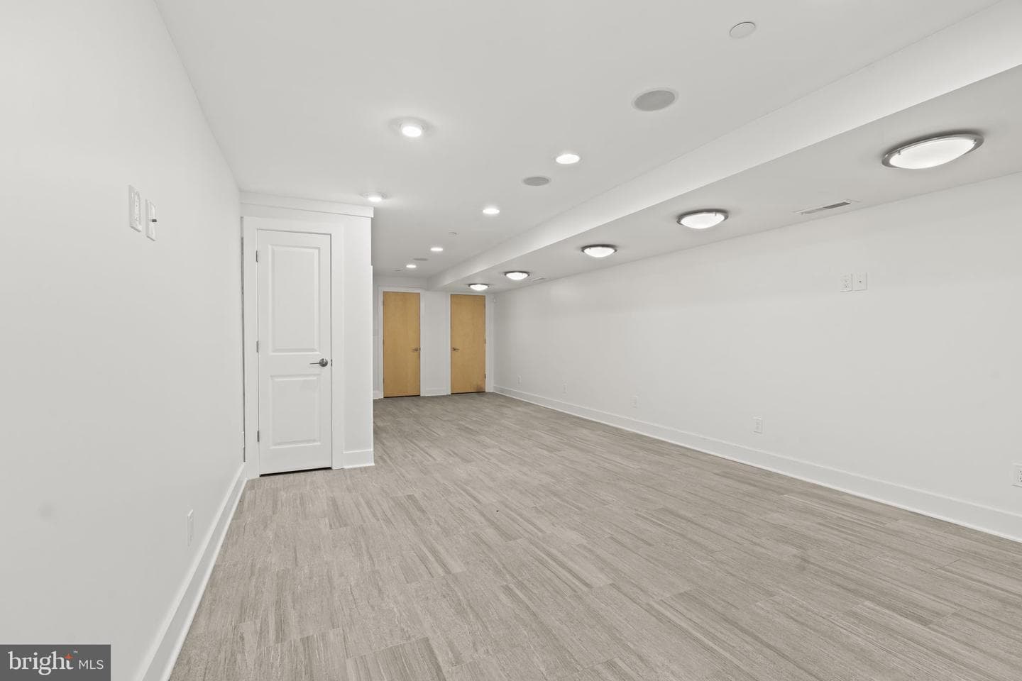 1220 Crease Street photo 32