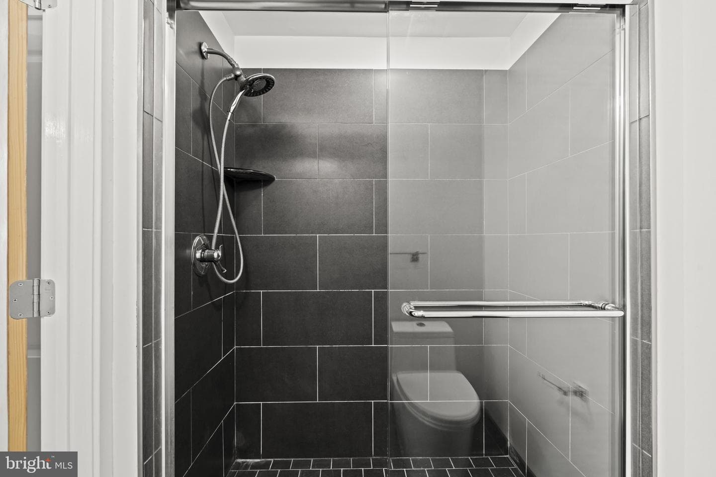 1220 Crease Street photo 35