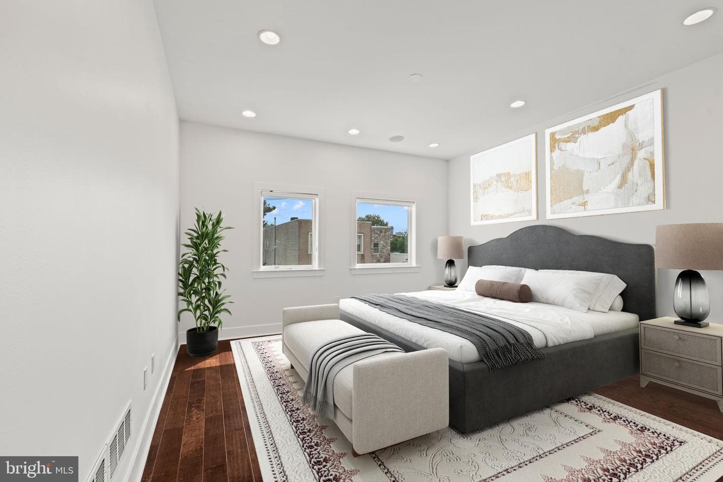 1220 Crease Street photo 9