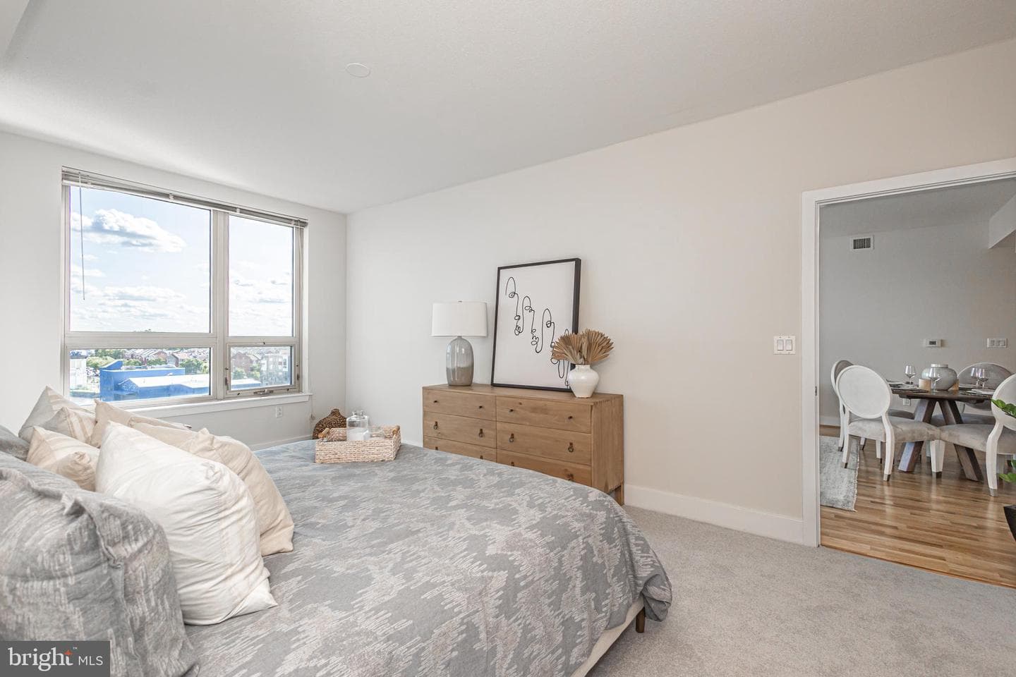 717 S Chris Columbus Boulevard #811 photo 28