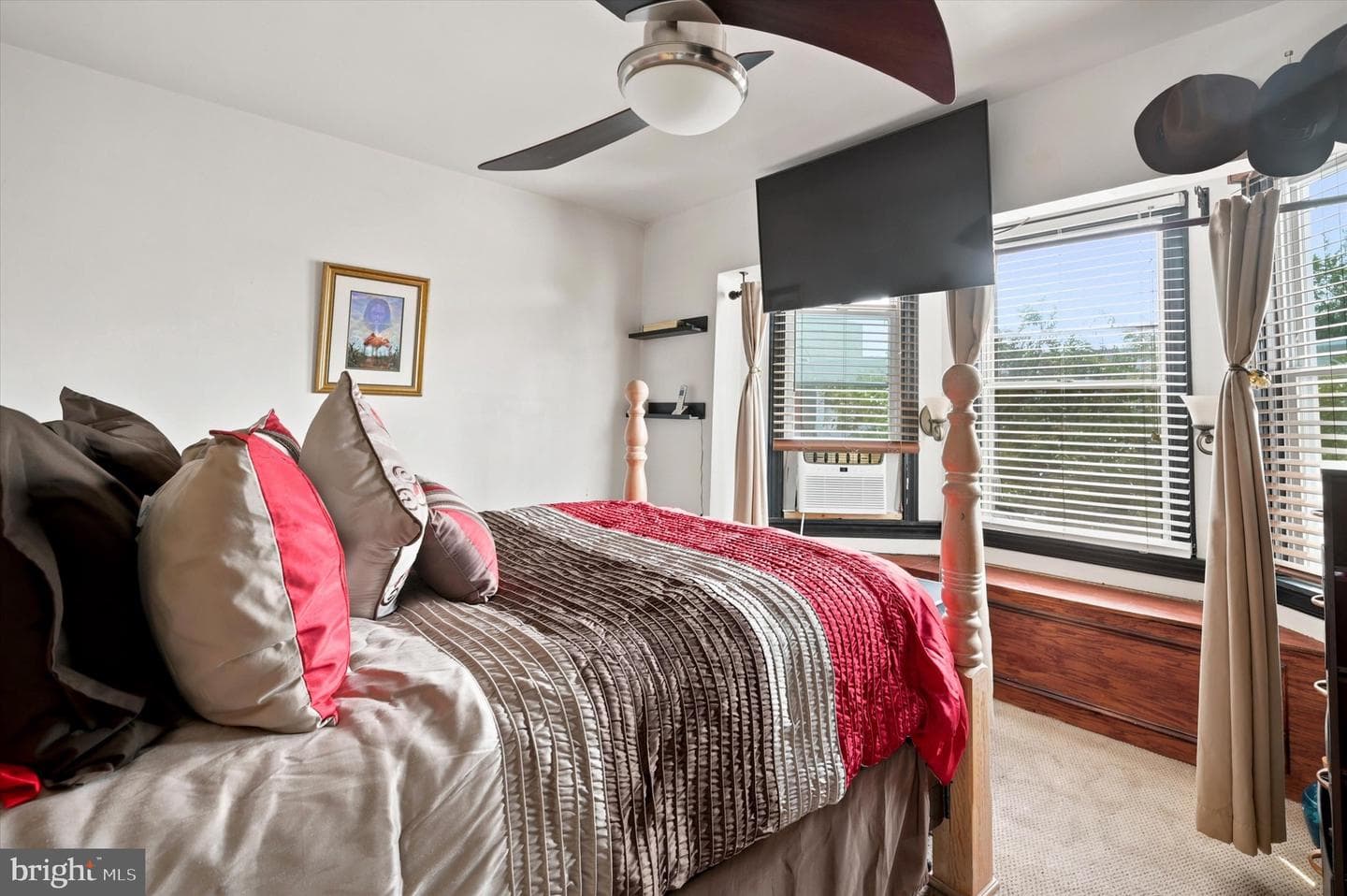 232 S Cecil Street photo 6