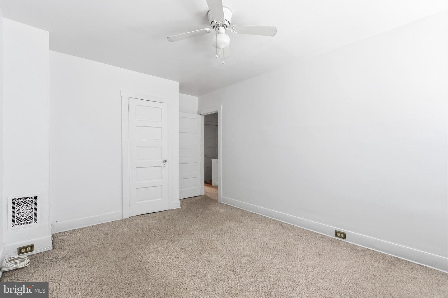 2737 S 12th Street photo 19