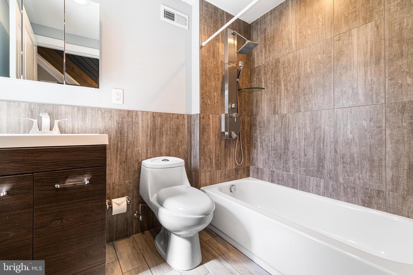 1141 S Dorrance Street photo 23