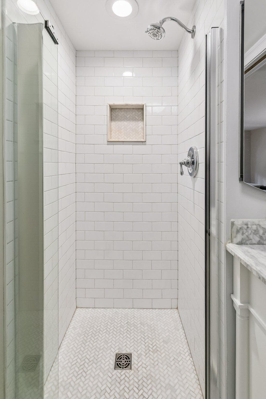 788 N Croskey Street photo 43