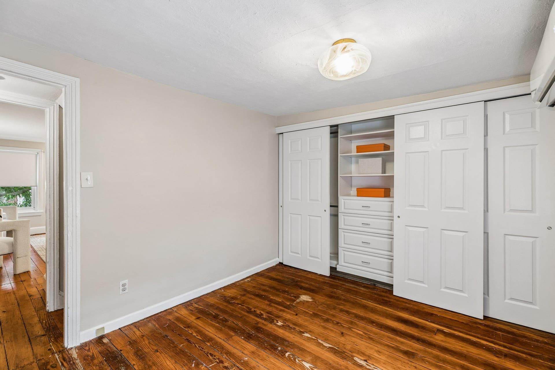 788 N Croskey Street photo 46