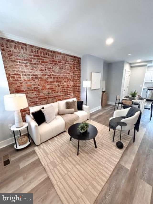 2910 S Smedley Street photo 4