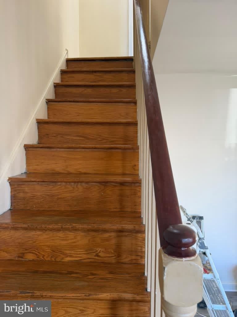 4245 Glendale Street photo 23