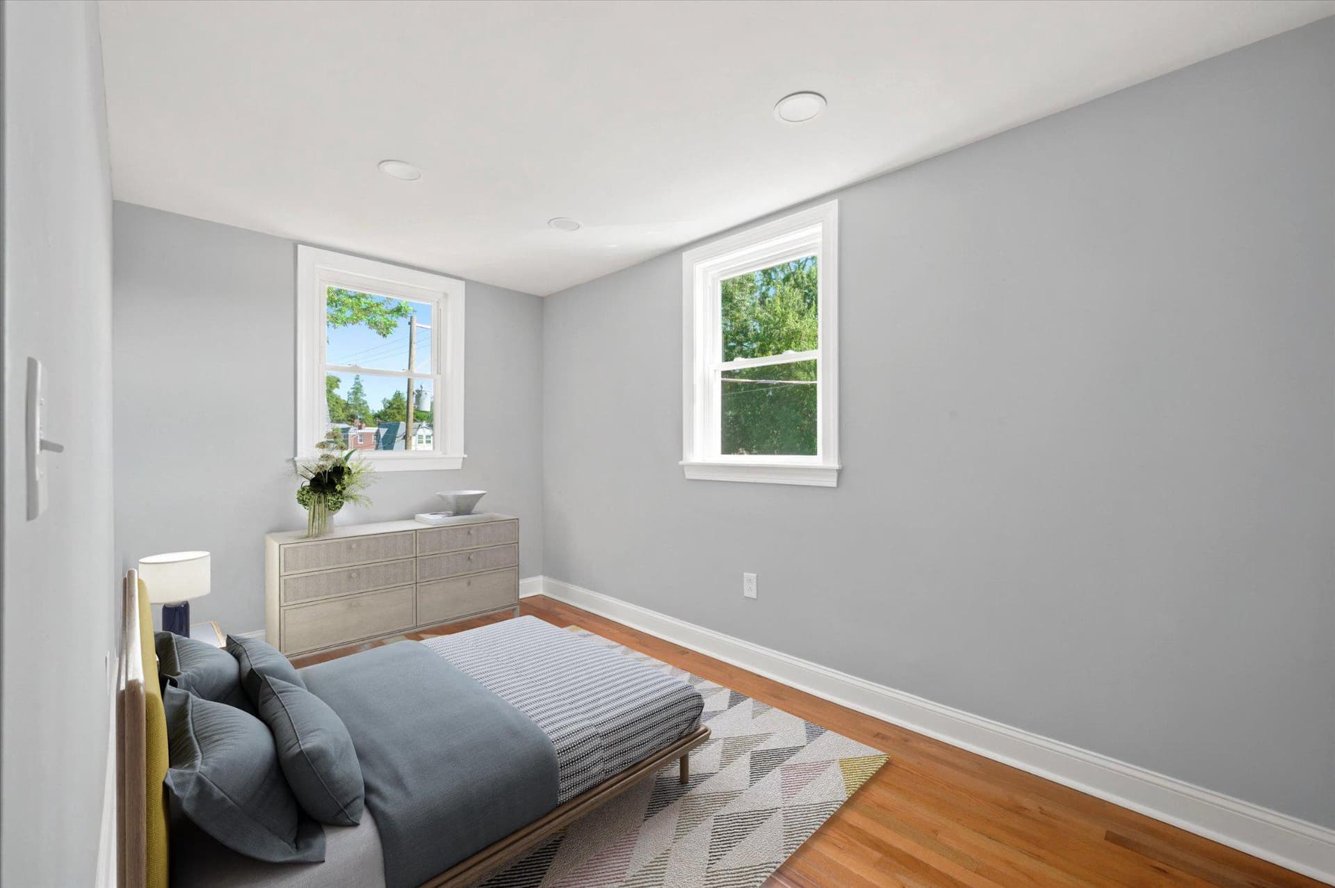 333 E Pleasant photo 10