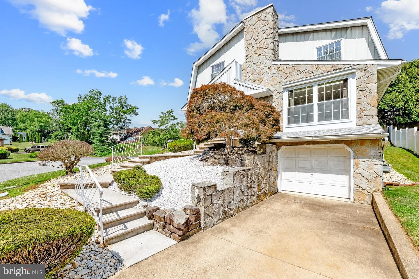115 Wexford Pl photo 3