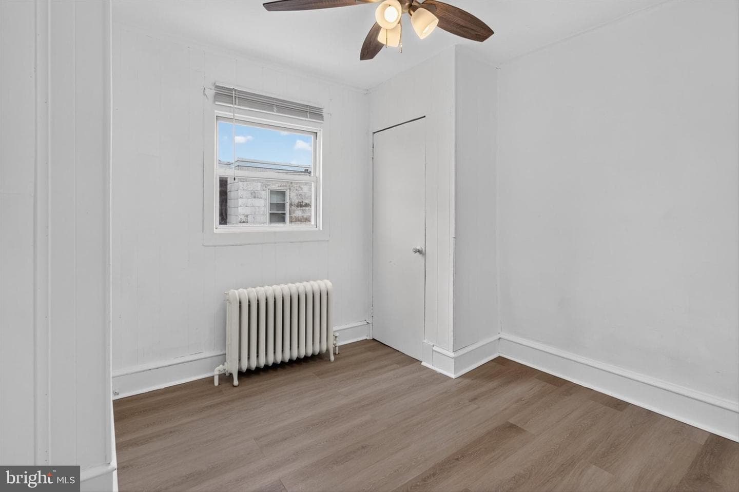 854 Bridge Street photo 23