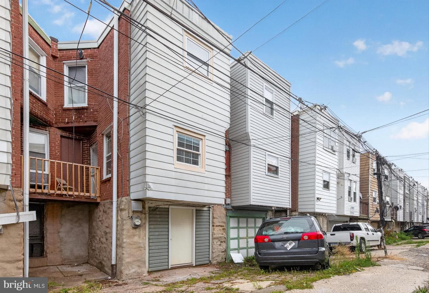 854 Bridge Street photo 32