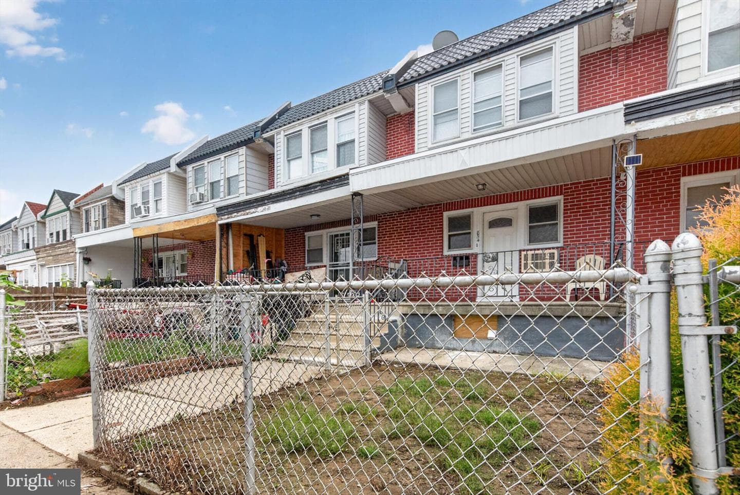854 Bridge Street photo 4