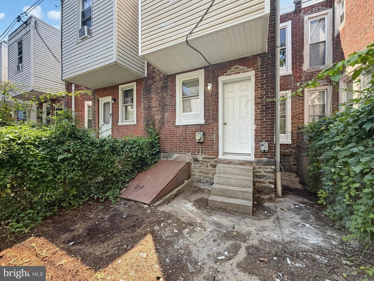 4951 N Franklin St photo 17