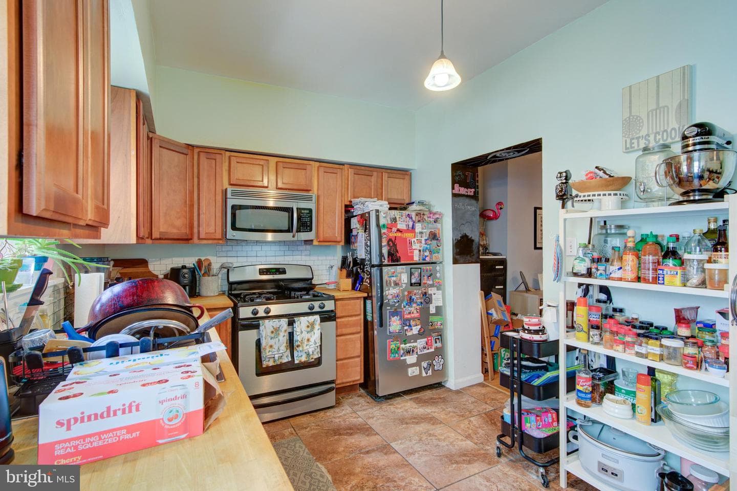 351 W Master Street photo 16