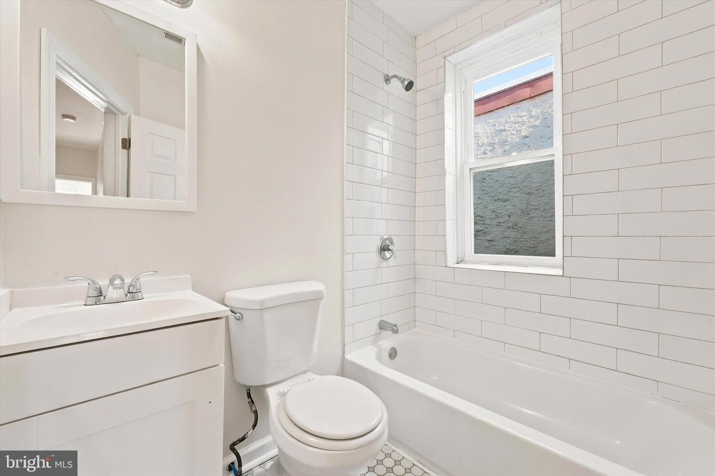 1326 N Wanamaker St photo 23