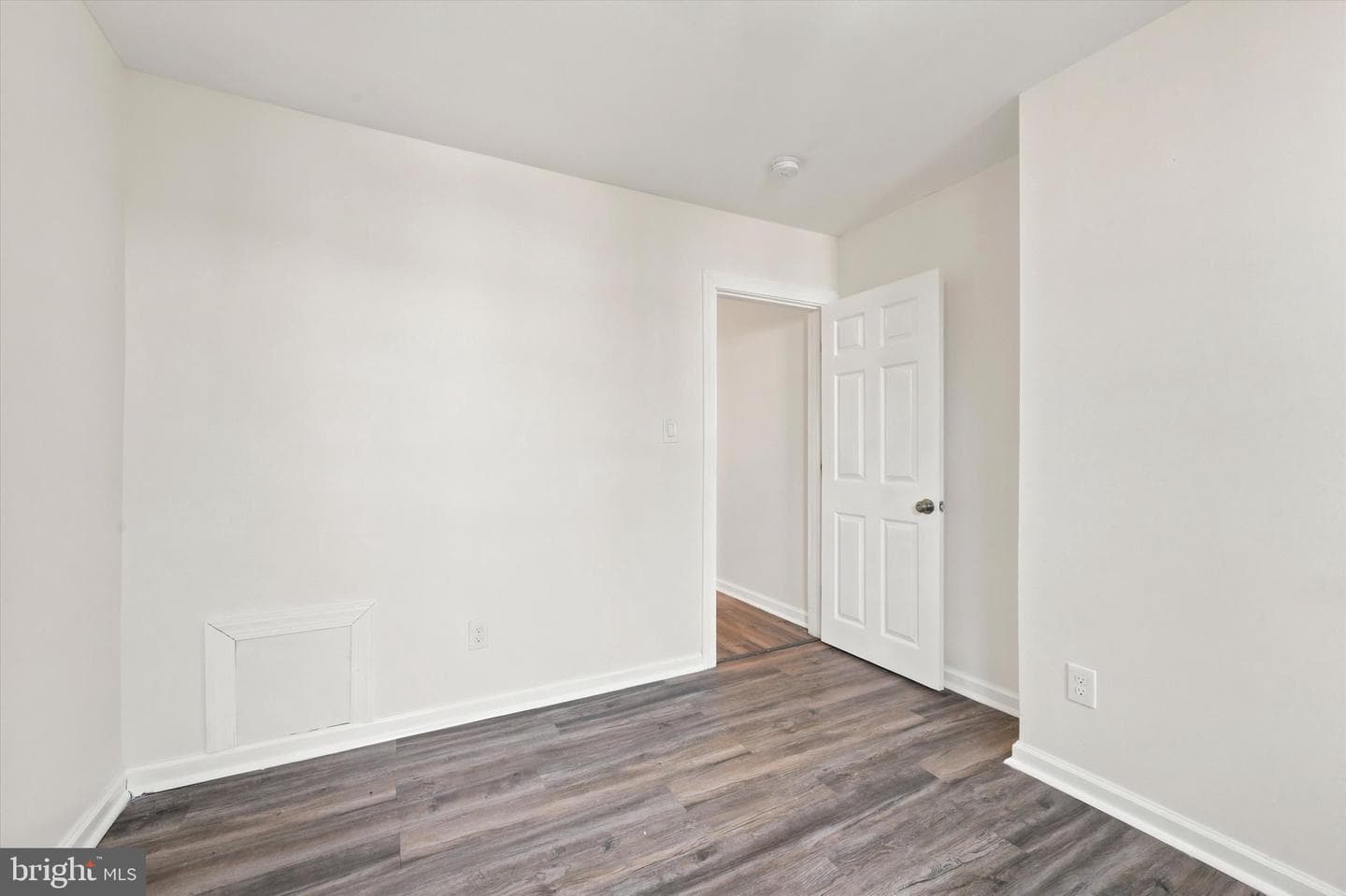 1326 N Wanamaker St photo 25