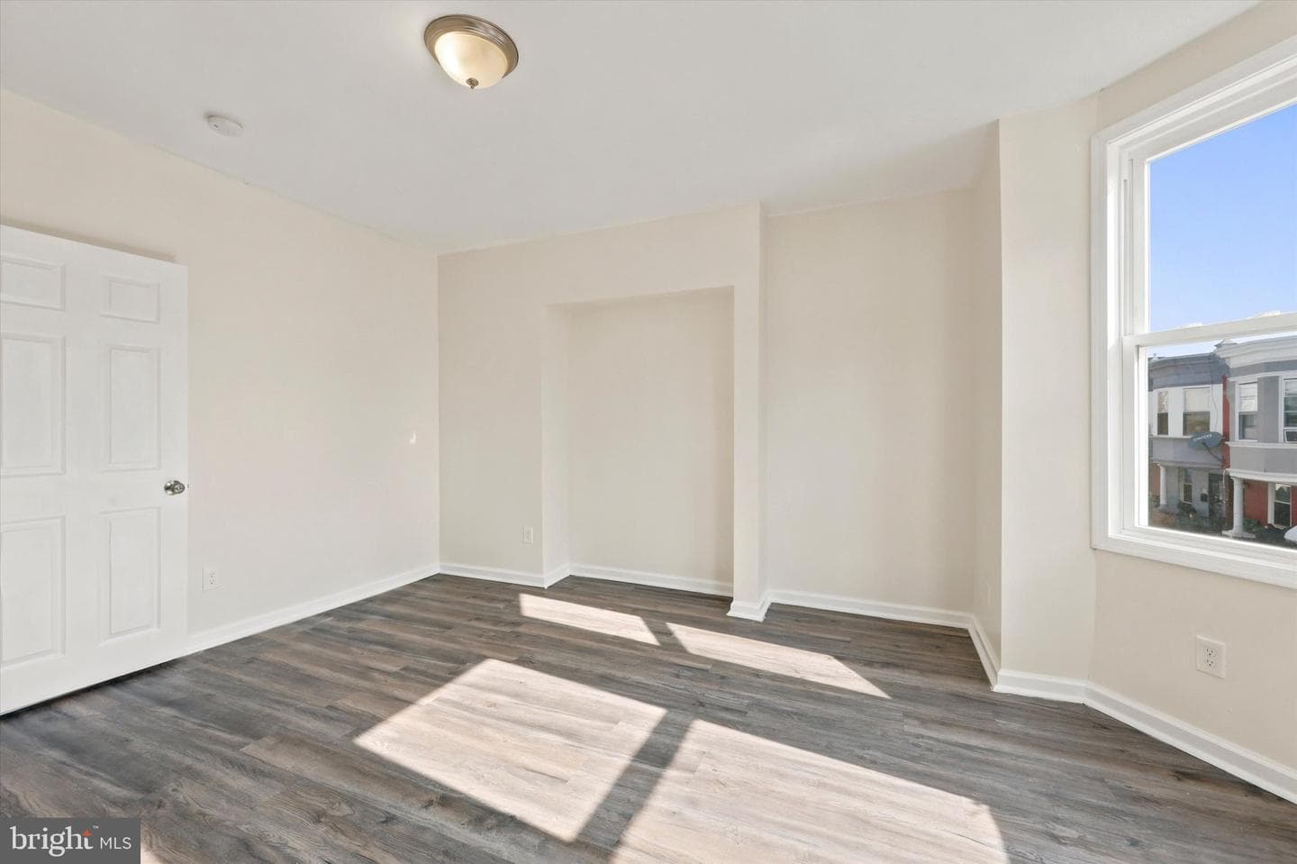 1326 N Wanamaker St photo 29