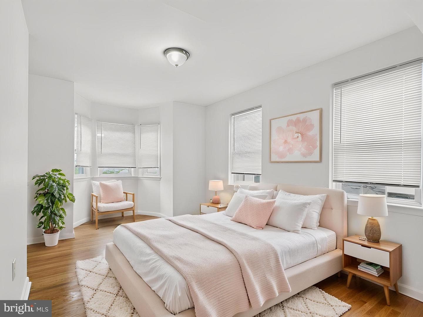 533 N 33rd Street photo 10