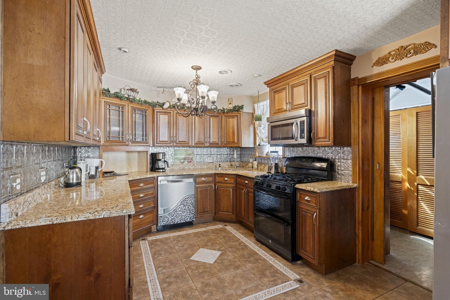 896 Pine Hill Rd photo 10